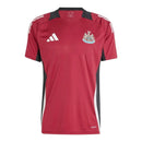 Camisa Newcastle Treino 24/25 - Torcedor Adidas Masculina - Vermelha com detalhes em preto e branco