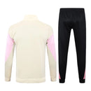 Conjunto Paris Saint-German Treino 24/25 - Masculino Jordan - Bege e preto com detalhes em rosa