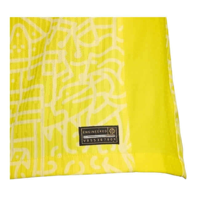 Camisa Seleção Brasileira I 24/25 - Torcedor Nike Masculina - Amarela com detalhes em verde
