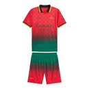 Kit infantil AC Milan Edição especial 25/26 - Puma - Vermelho com detalhes em verde