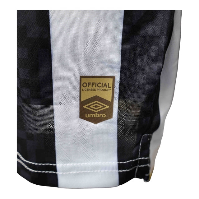 Camisa Santos II 25/26 - Jogador Umbro Masculina - Branca e preta