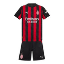 Kit Infantil AC Milan I 25/26 - Puma - Preto e vermelho com detalhes em cinza