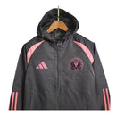 Jaqueta Corta-Vento Inter Miami 24/25 Masculina Adidas - Preta com detalhes em rosa