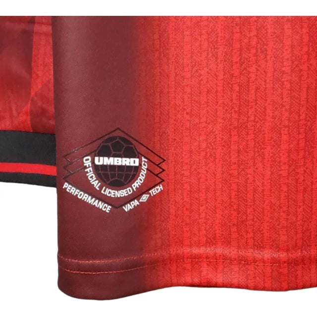 Camisa Retrô Manchester United I 1996 manga longa - Masculina Nike - Vermelha com detalhes em preto