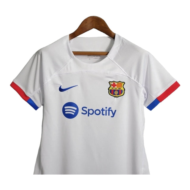 Camisa Barcelona II 23/24 -  Nike Feminina - Branca com detalhes em vermelho e azul