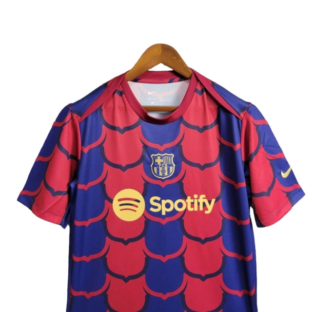 Camisa Barcelona Pré jogo 24/25 - Torcedor Nike Masculina - Azul e vermelha