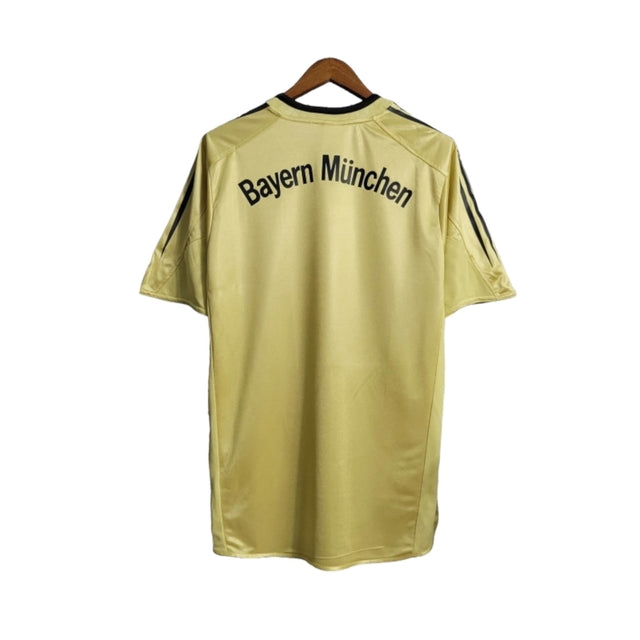 Camisa Retrô Bayern de Munique II 2004/2005 - Masculina Adidas - Dourada