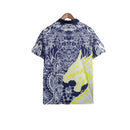 Camisa Japão Edição especial 24/25 - Torcedor Adidas Masculina - Branca com desenhos de Dragão em azul e amarelo