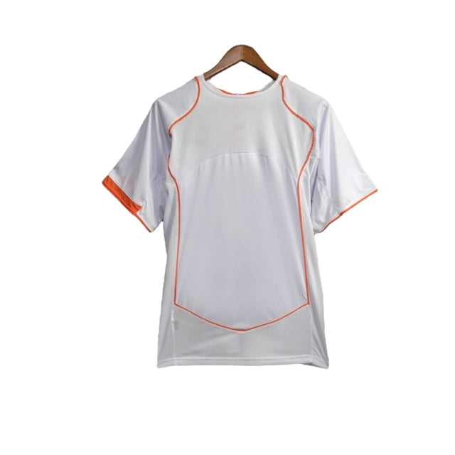 Camisa Retrô Seleção da Holanda II 2004 - Masculina Nike - Branca com detalhes em laranja