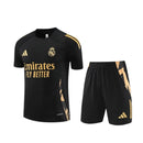 Kit Treino adulto - Camisa e Shorts - Real Madrid Adidas 24/25 - Preto com detalhes em dourado