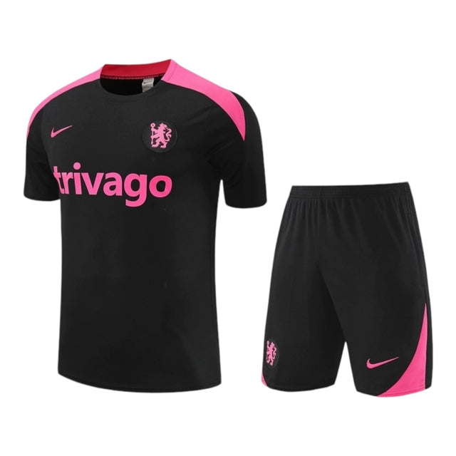 Kit Treino adulto - Camisa e Shorts - Chelsea Nike 24/25 - Preto com detalhes em rosa
