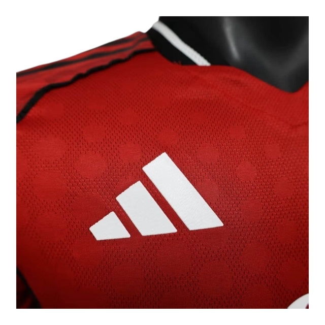 Camisa Manchester United I 25/26 - Jogador Adidas Masculina - Vermelha com detalhes em preto