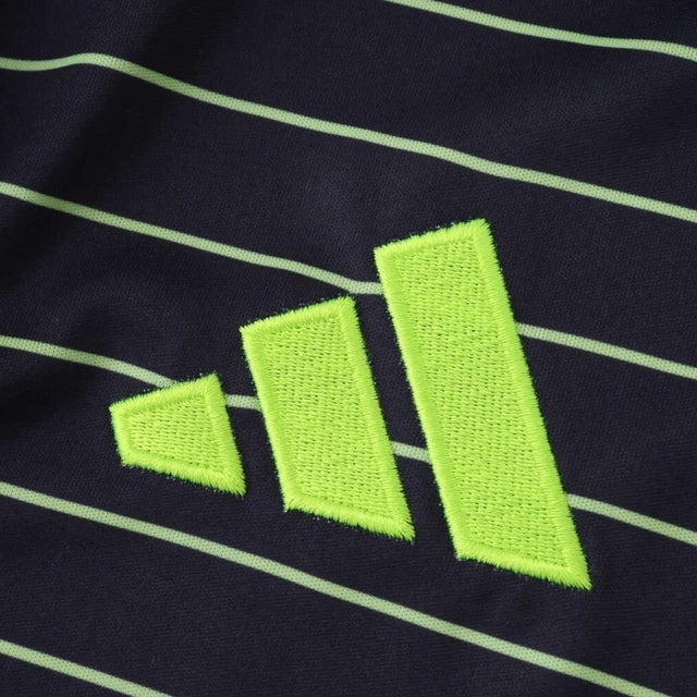 Camisa Celtic II 25/26 - Torcedor Adidas Masculina - Cinza com detalhes em verde