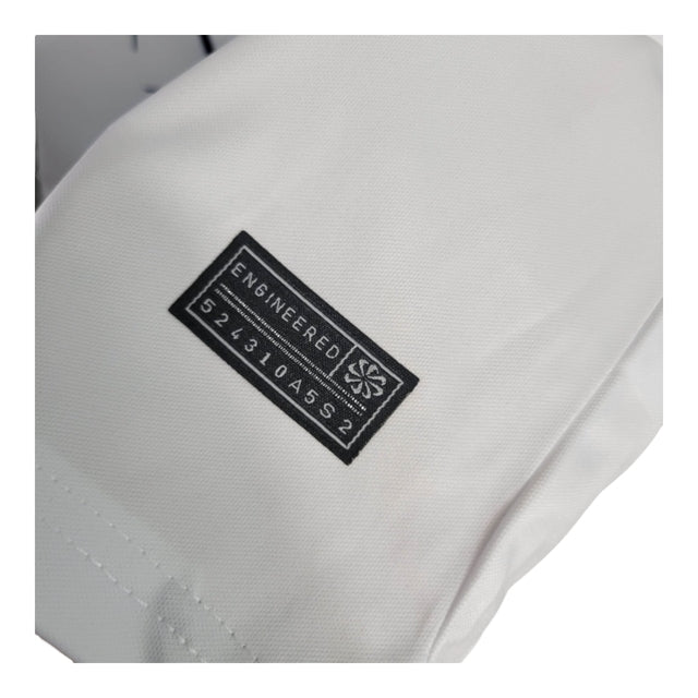 Kit Infantil Pumas do México II 23/24 - Nike - Branco com detalhes em azul