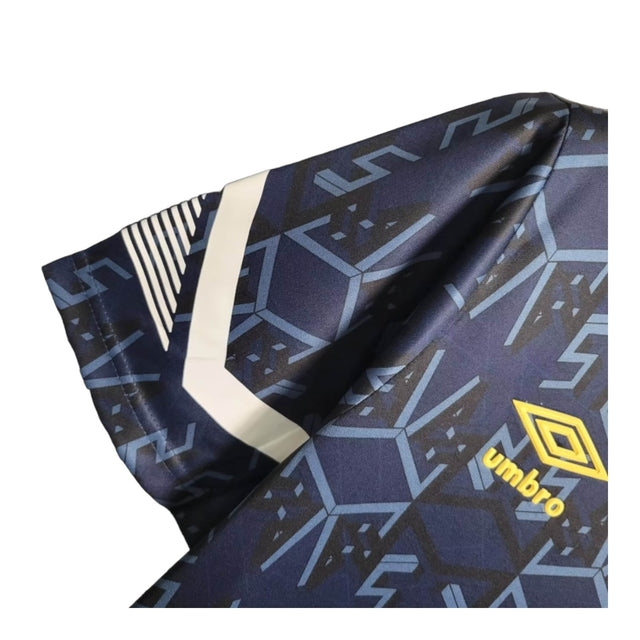 Camisa Retrô Escócia II 1992/1993 - Umbro Masculina - Azul com detalhes em branco