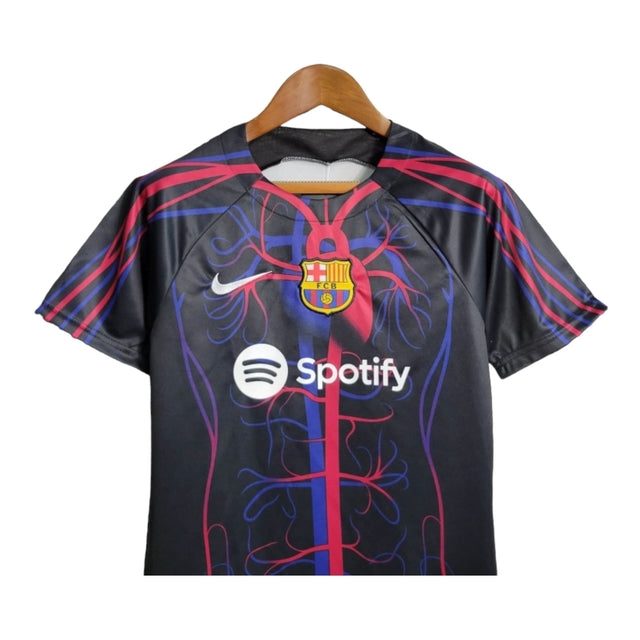 Kit Infantil Barcelona Edição Especial 23/24 - Nike - Azul com detalhes em vermelho
