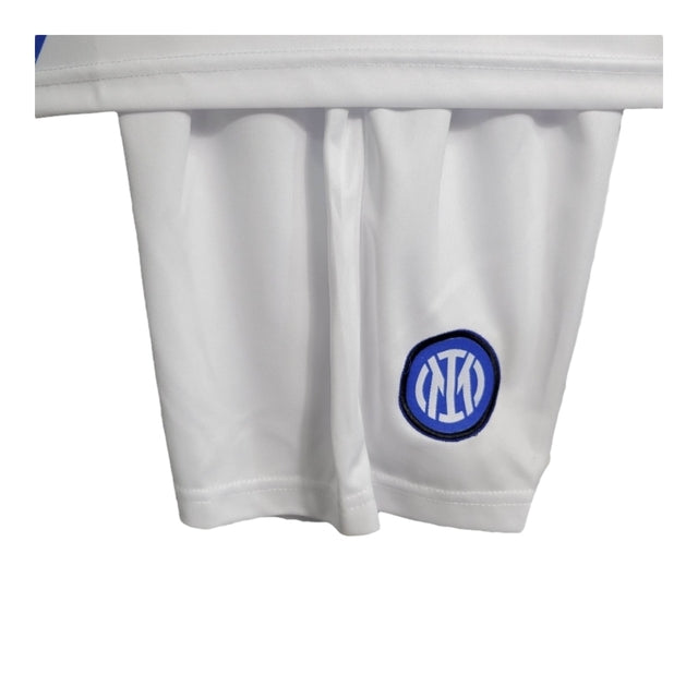 Kit Infantil Inter de Milão II 23/24 - Nike - Branco com detalhes em azul