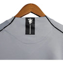 Camisa Retrô Manchester United Goleiro 2007/2008 manga longa - Masculina Nike - Cinza com detalhes em preto