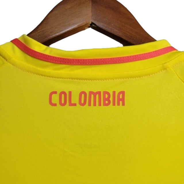 Camisa Seleção da Colômbia I 24/25 -  Adidas Feminina - Amarela com detalhes em laranja