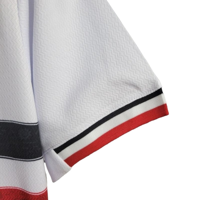 Camisa Santa Cruz II 24/25 -  Volt Feminina - Branca com detalhes em preto e vermelho
