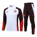 Conjunto Bayern de Munique 24/25 - Masculino Adidas - Branco e vinho com detalhes em vermelho