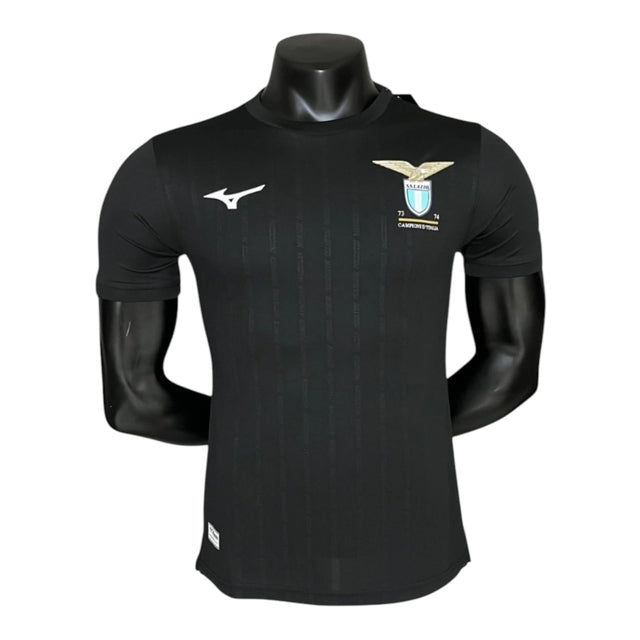 Camisa Lazio Aniversário 50 anos 24/25 - Jogador Mizuno Masculina - Preta