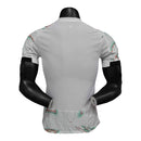 Camisa Seleção Portugal II 25/26 - Jogador Puma Masculina - Branca com detalhes em verde e vermelho