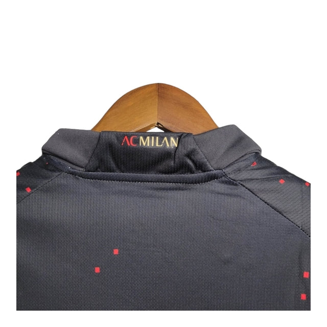 Kit Infantil AC Milan Edição especial 23/24 - Puma - Preto com detalhes em vermelho e dourado