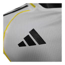 Camisa Real Madrid I 25/26 - Jogador Adidas Masculina - Branca com detalhes em amarelo