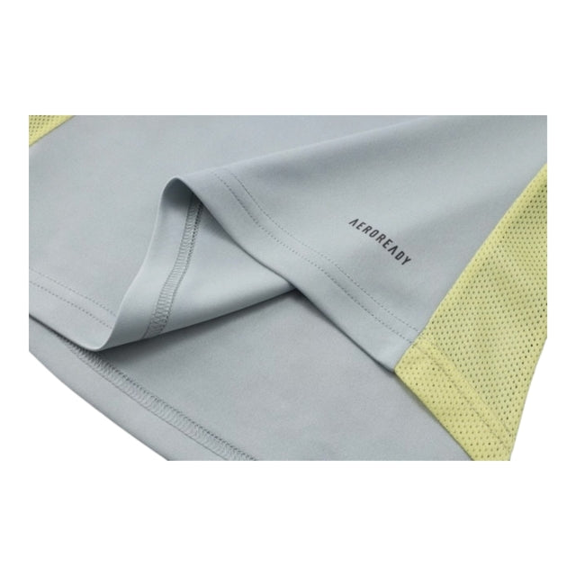 Conjunto Juventus Treino 25/26 - Masculino Adidas - Cinza e preto com detalhes em amarelo