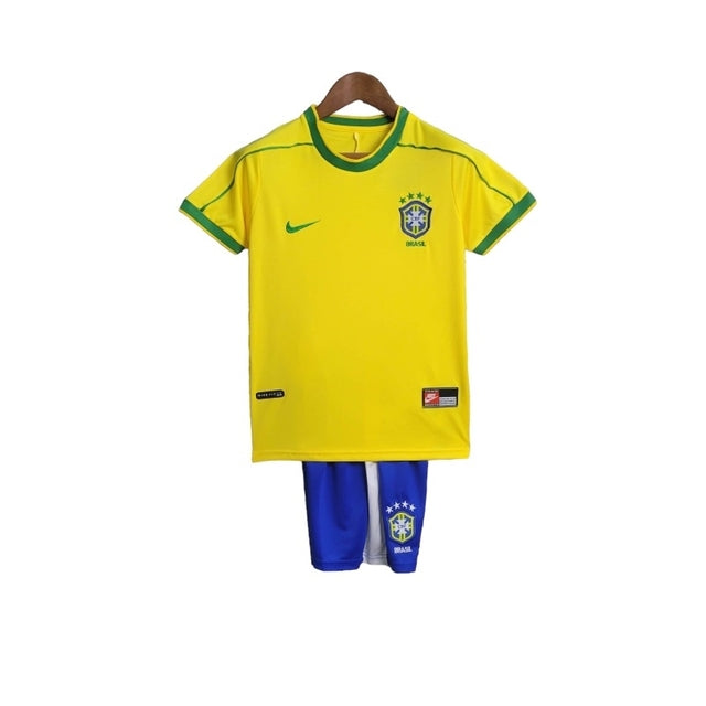 Kit Infantil Retrô Brasil I 1998 - Nike - Amarelo com detalhes em verde