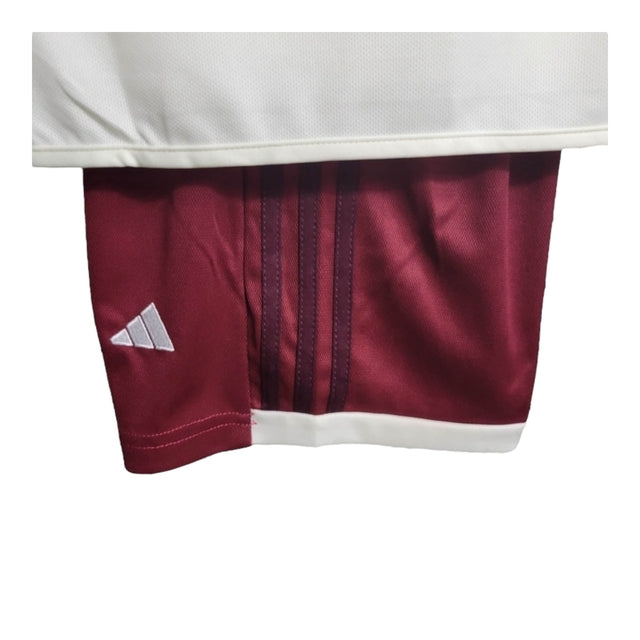 Kit Infantil Bayern de Munique II 23/24 - Adidas - Branco com detalhes em vinho