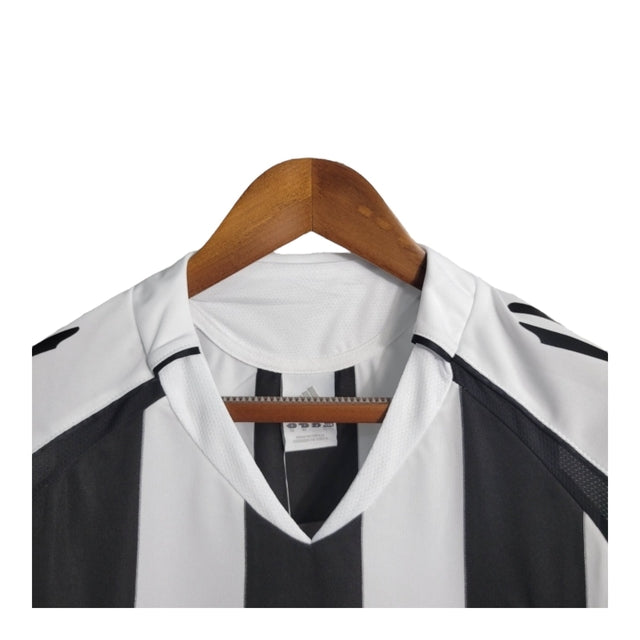 Camisa Newcastle Retrô 04/06 - Adidas Masculina - Branca com listras pretas