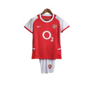Kit Infantil Retrô Arsenal I 2002/2004 - Nike - Vermelho com detalhes em branco