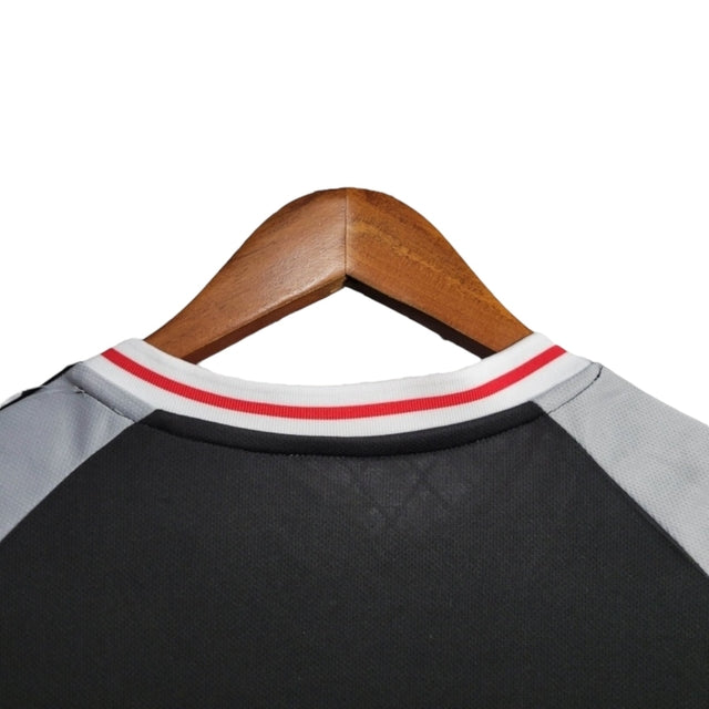 Camisa Japão Edição especial 24/25 - Torcedor Adidas Masculina - Preta e cinza com detalhes em branco e vermelho