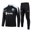 Conjunto Barcelona Treino 24/25 - Masculino Nike - Preto com detalhes em azul