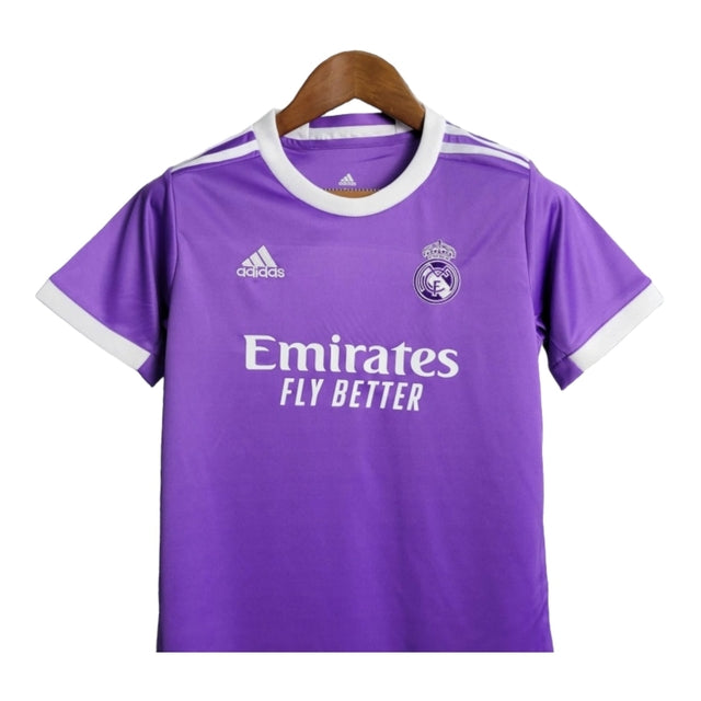 Kit Infantil Real Madrid Retrô 19/12 - Adidas - Roxo com detalhes em branco