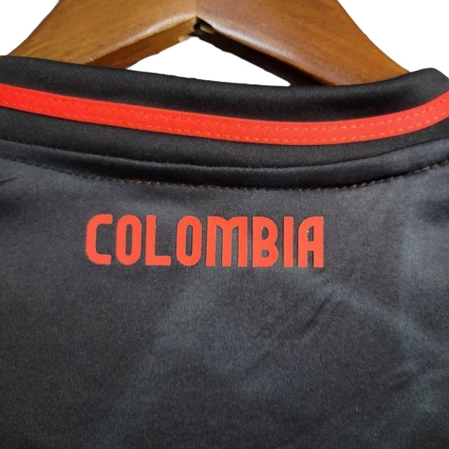 Camisa Seleção da Colômbia II 24/25 -  Adidas Feminina - Preta com detalhes em laranja