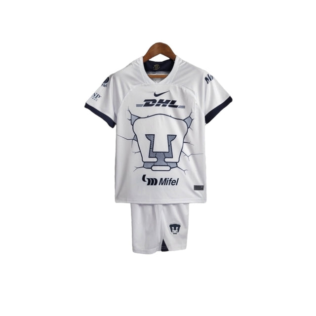 Kit Infantil Pumas do México II 23/24 - Nike - Branco com detalhes em azul