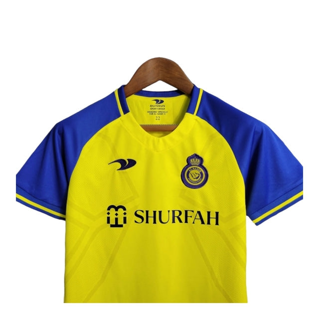 Kit Infantil Al-Nassr I 22/23 - Amarelo com detalhes em azul