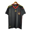 Camisa Retrô Seleção da Alemanha II 2010 - Masculina Adidas - Preta com detalhes em vermelho e dourado