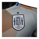 Camisa Seleção Espanha Eurocopa II 25/26 - Jogador Adidas Masculina - Branca com detalhes em rosa e azul