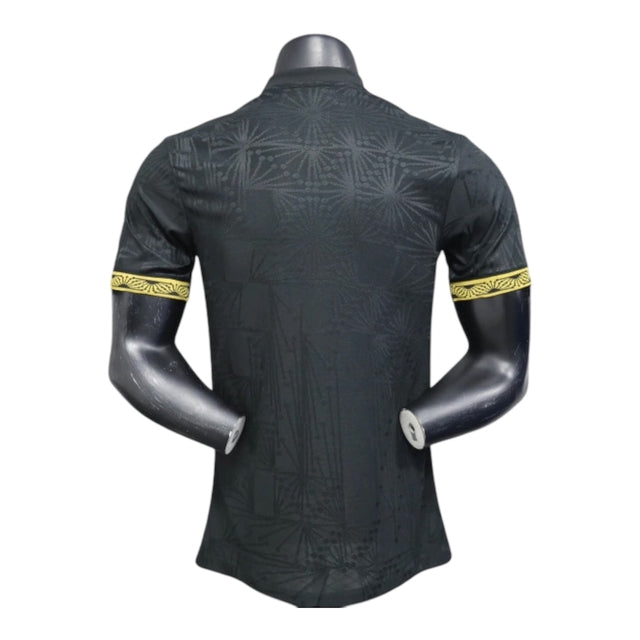 Camisa Seleção México I 25/26 - Jogador Adidas Masculina - Preta com detalhes em dourado